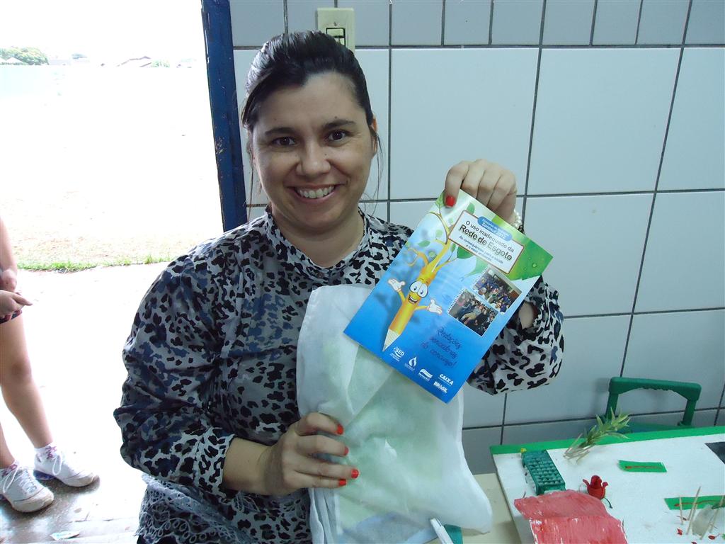 ESCOLA AURORA CAMARGO