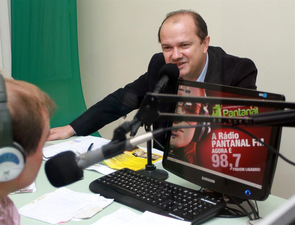 Entrevista à Radio Pantanal