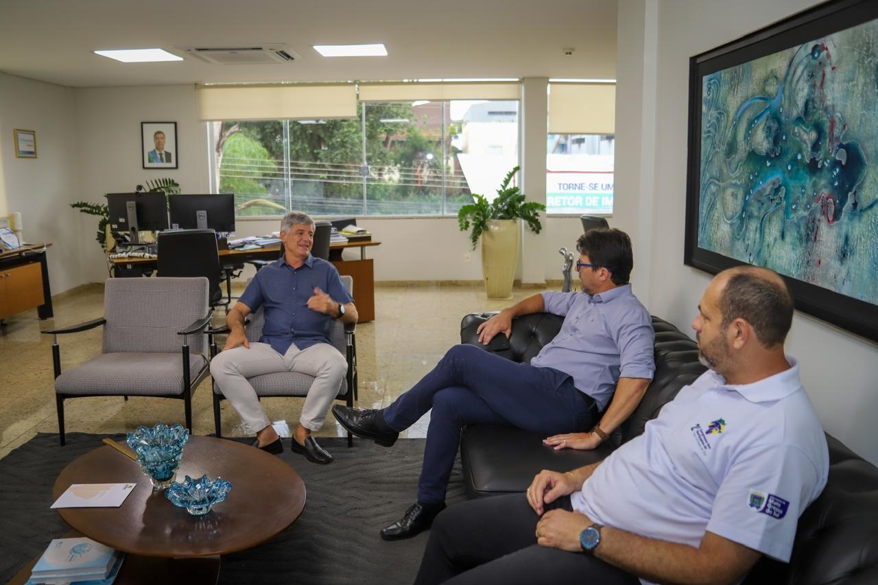 Coordenação busca parceria com a Sanesul para fortalecer a 21ª edição da Copa Assomasul de futebol                                                                                                                                                                                                                                                                                                                                                                                                                  