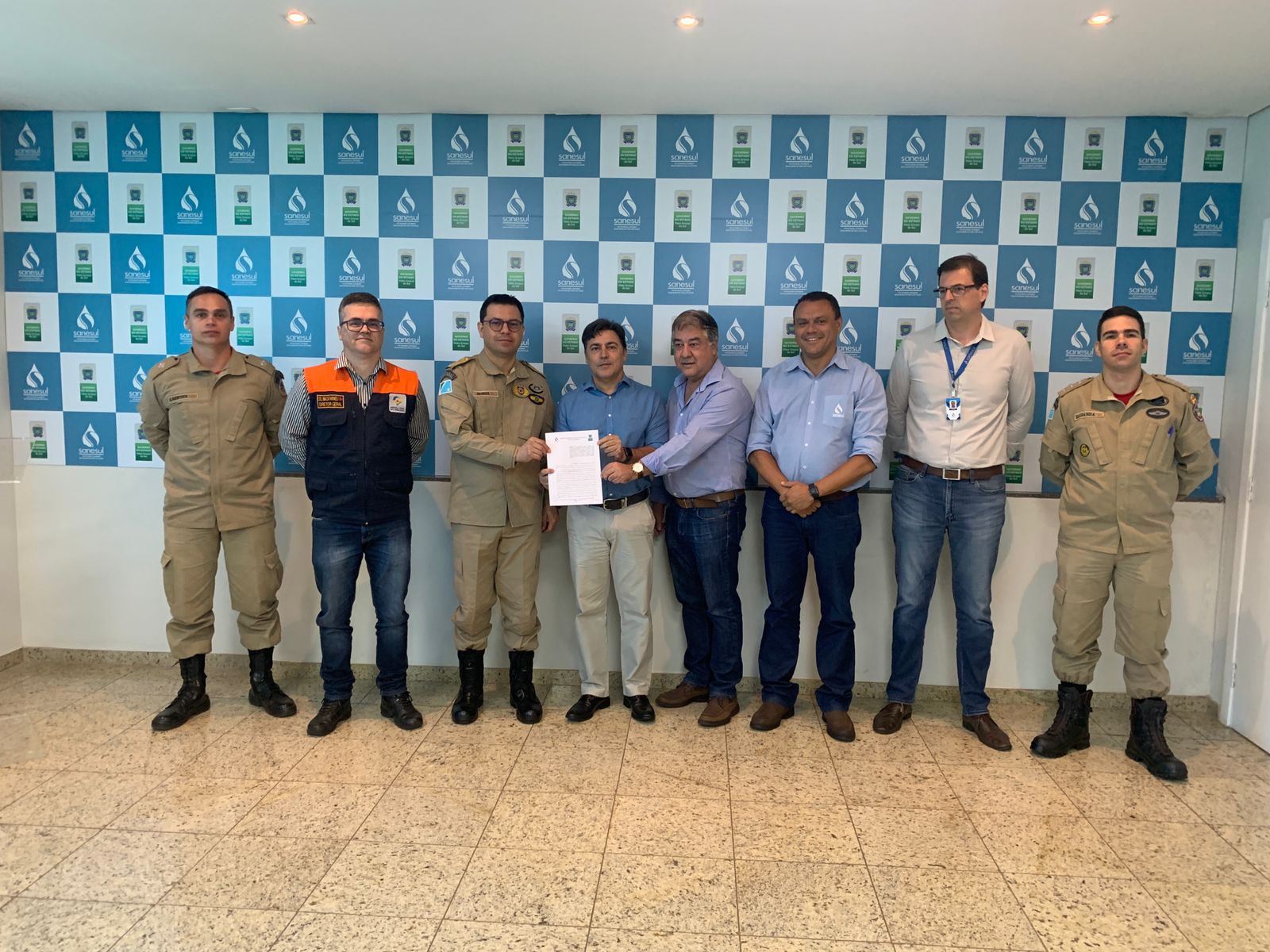 Sanesul firma parceria institucional com Corpo de Bombeiros para combater incêndios                                                                                                                                                                                                                                                                                                                                                                                                                                 